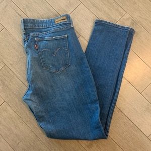 Levi’s Demi Curve Straight Jeans
